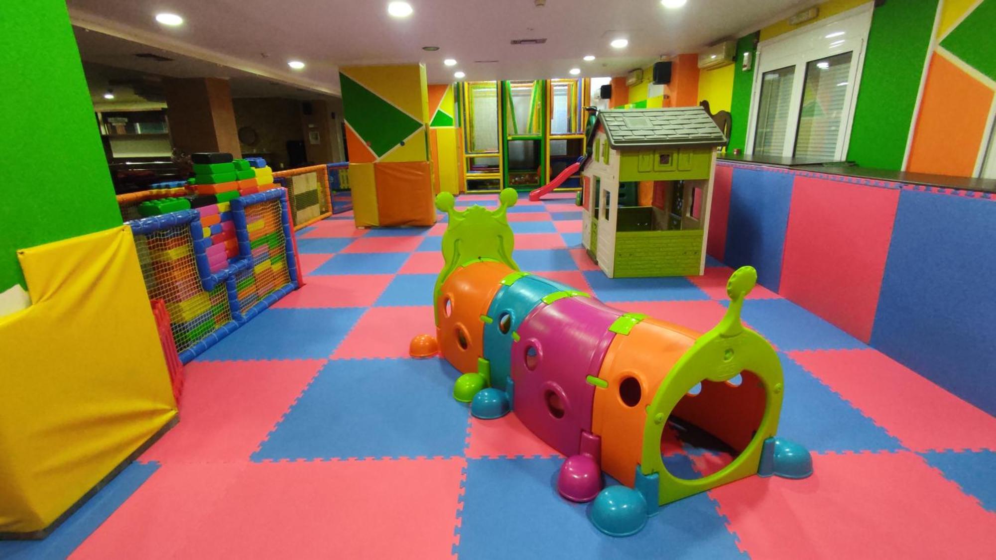 Hotel Alexandros Doxato エクステリア 写真
