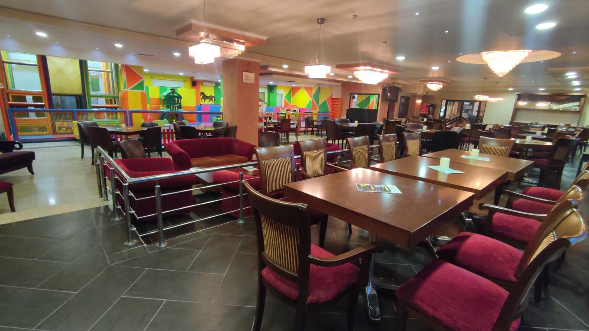 Hotel Alexandros Doxato エクステリア 写真