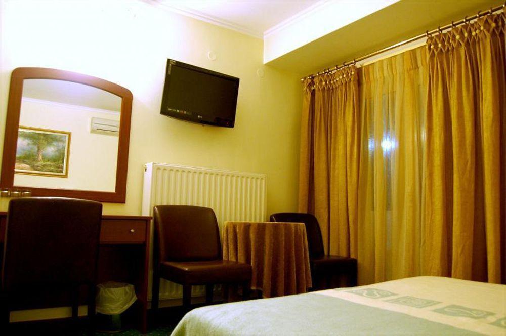 Hotel Alexandros Doxato エクステリア 写真