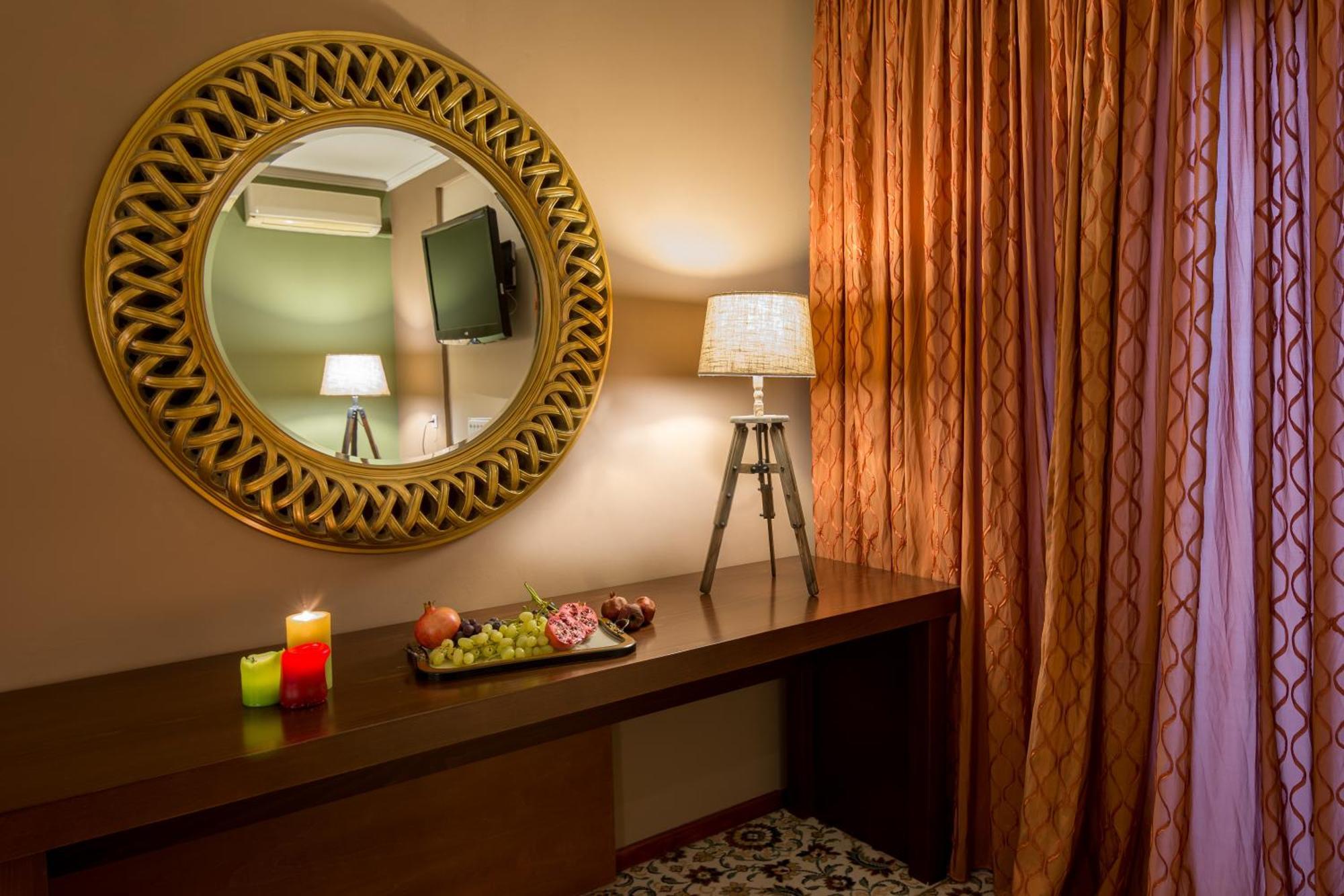 Hotel Alexandros Doxato エクステリア 写真
